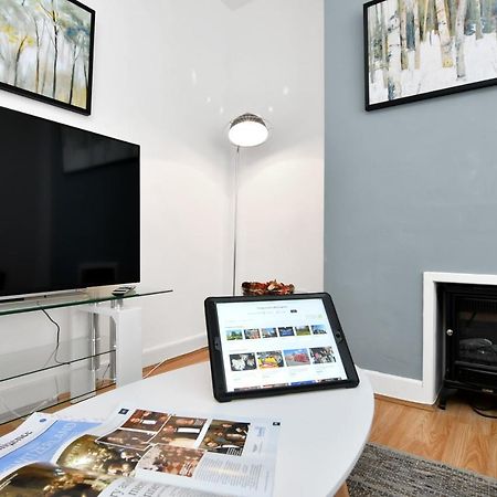 Xclusive Living Stay Near Airport & Nec, The Whitecroft Sheldon  Dış mekan fotoğraf