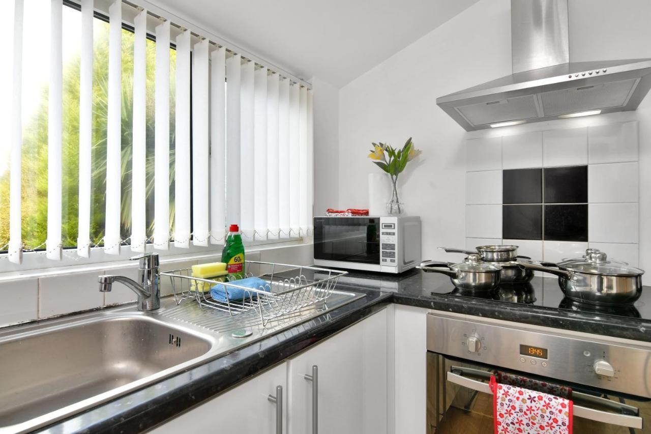 Xclusive Living Stay Near Airport & Nec, The Whitecroft Sheldon  Dış mekan fotoğraf