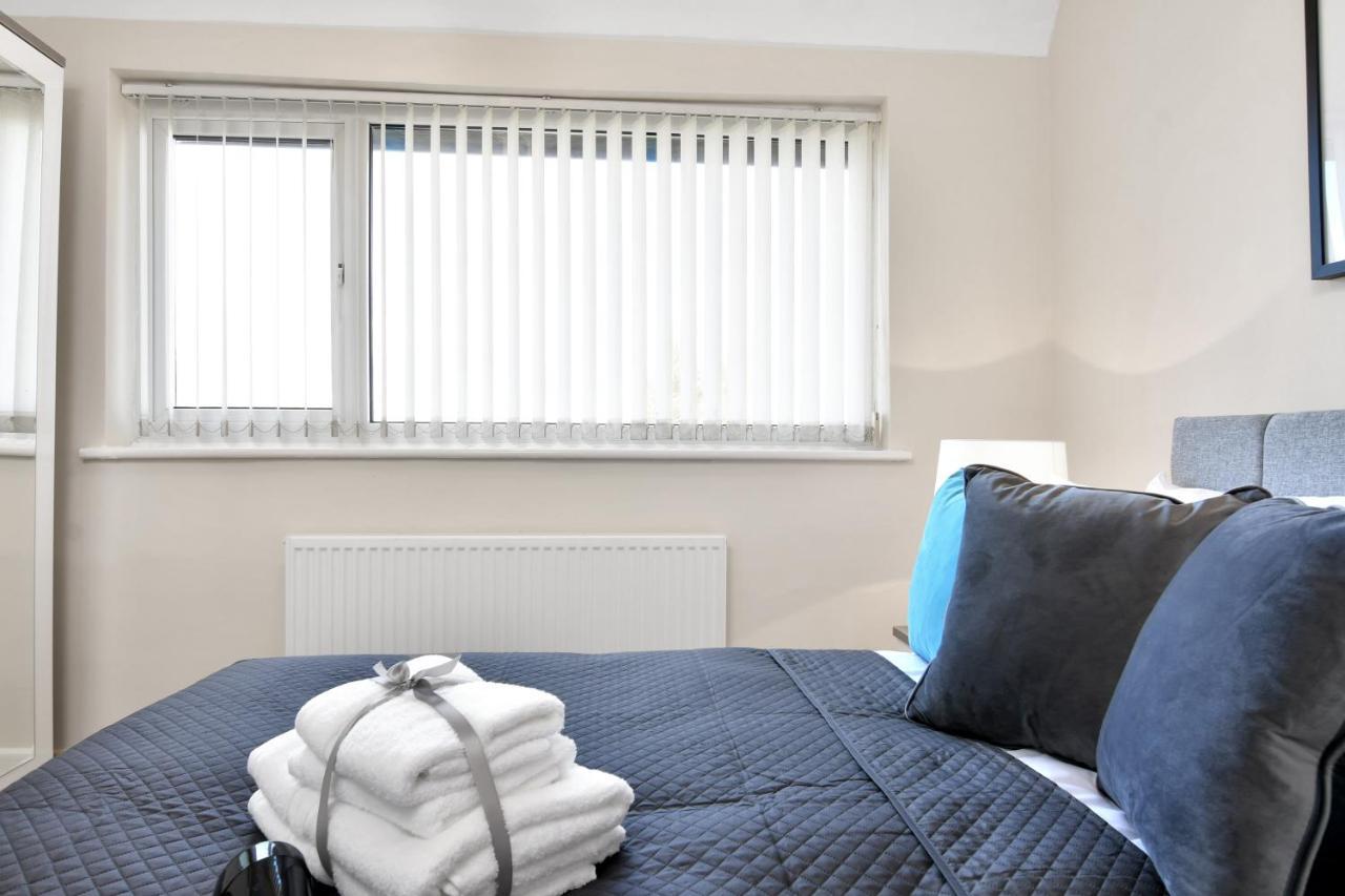 Xclusive Living Stay Near Airport & Nec, The Whitecroft Sheldon  Dış mekan fotoğraf